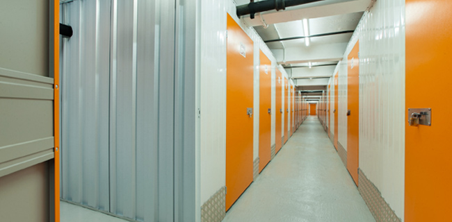 Self Storage London